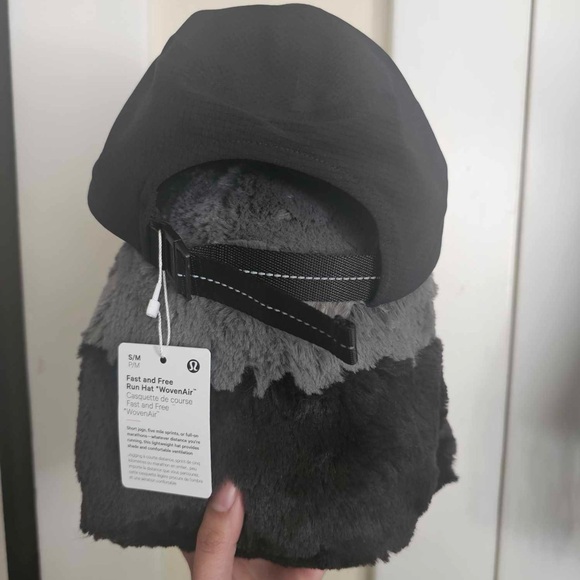 Lululemon Fast & Free Running Hat - Picture 3 of 4